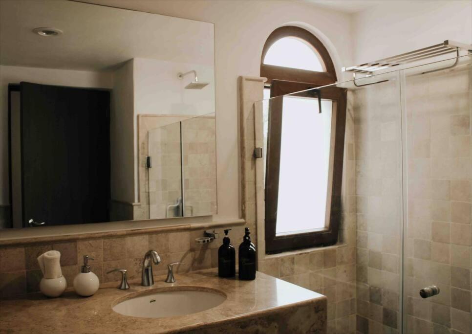 Elegante Habitacion Ideal Para Tu Estancia. サン・ミゲル・デ・アジェンデ エクステリア 写真
